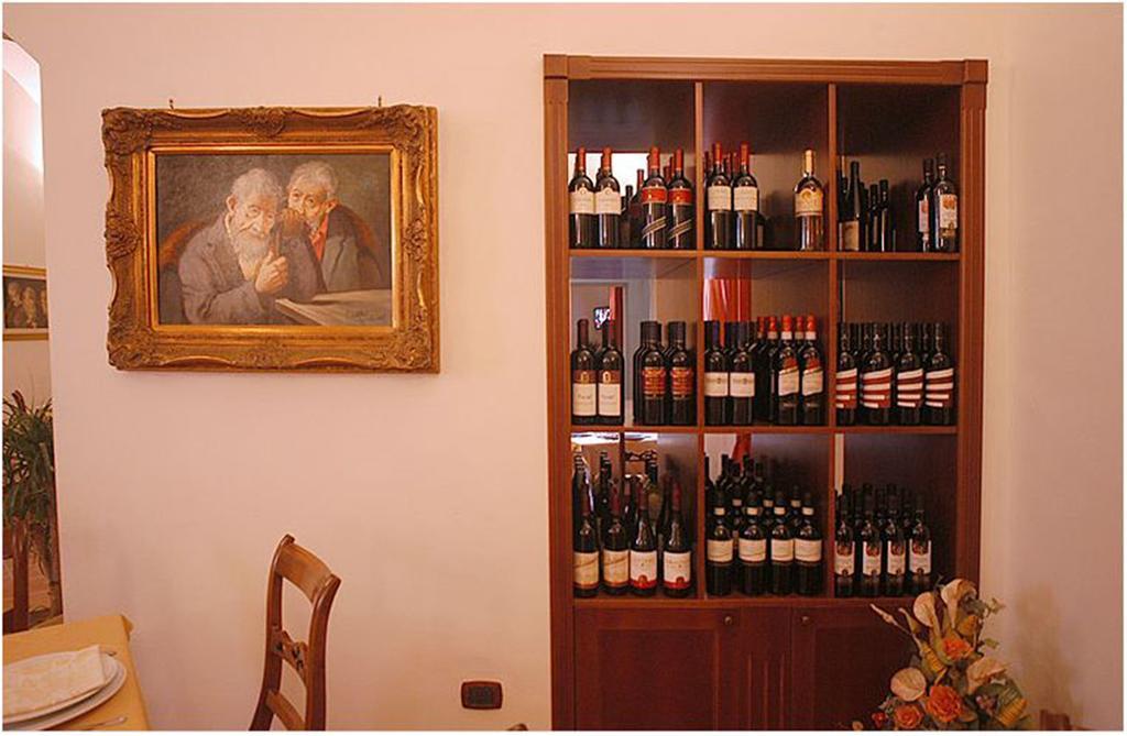 Hotel Ristorante Novecento Caserta Exterior foto